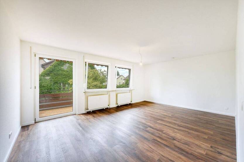 +++ hochwertig modernisiert - zentrumsnah & ruhig - West-Balkon - inklusive Einbauküche & Garage +++
