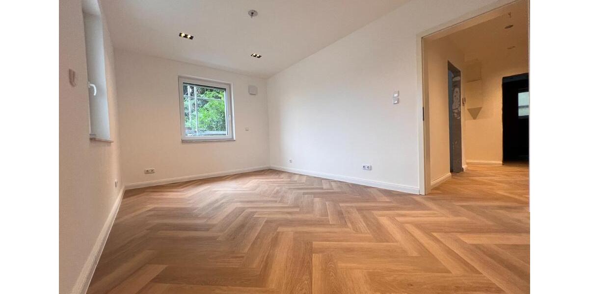 Erdgeschoßwohnung Stuttgart Stuttgart-Ost - 3 Zimmer, 113 m&sup2;, 1.900&euro; | Angebot:22605561