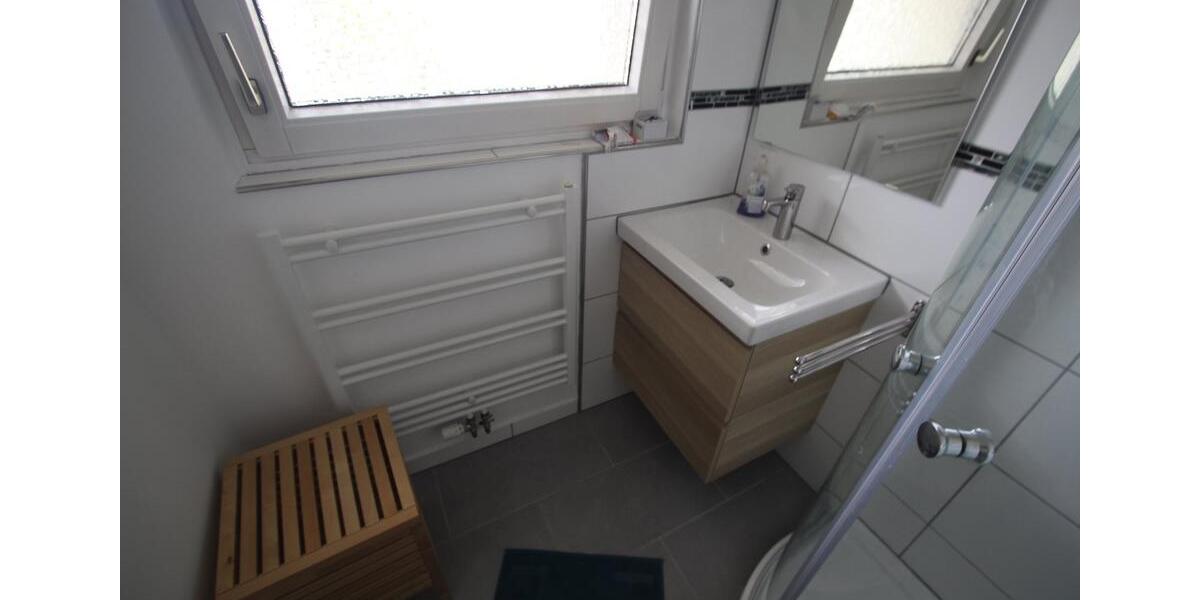 Etagenwohnung Stuttgart Degerloch - 4 Zimmer, 85 m&sup2;, 1.350&euro; | Angebot:25921256