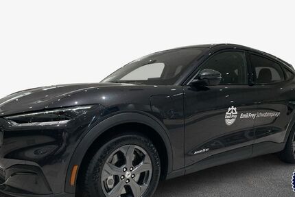 Ford Mustang Mach-E 32.500 km 33.500 € Stuttgart 70190