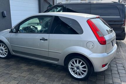 Ford Fiesta 198.000 km 1.999 &euro; Böblingen 71034