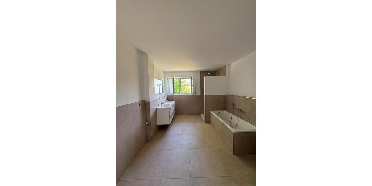Etagenwohnung Gomaringen - 1 Zimmer, 44 m&sup2;, 750&euro; | Angebot:27625120