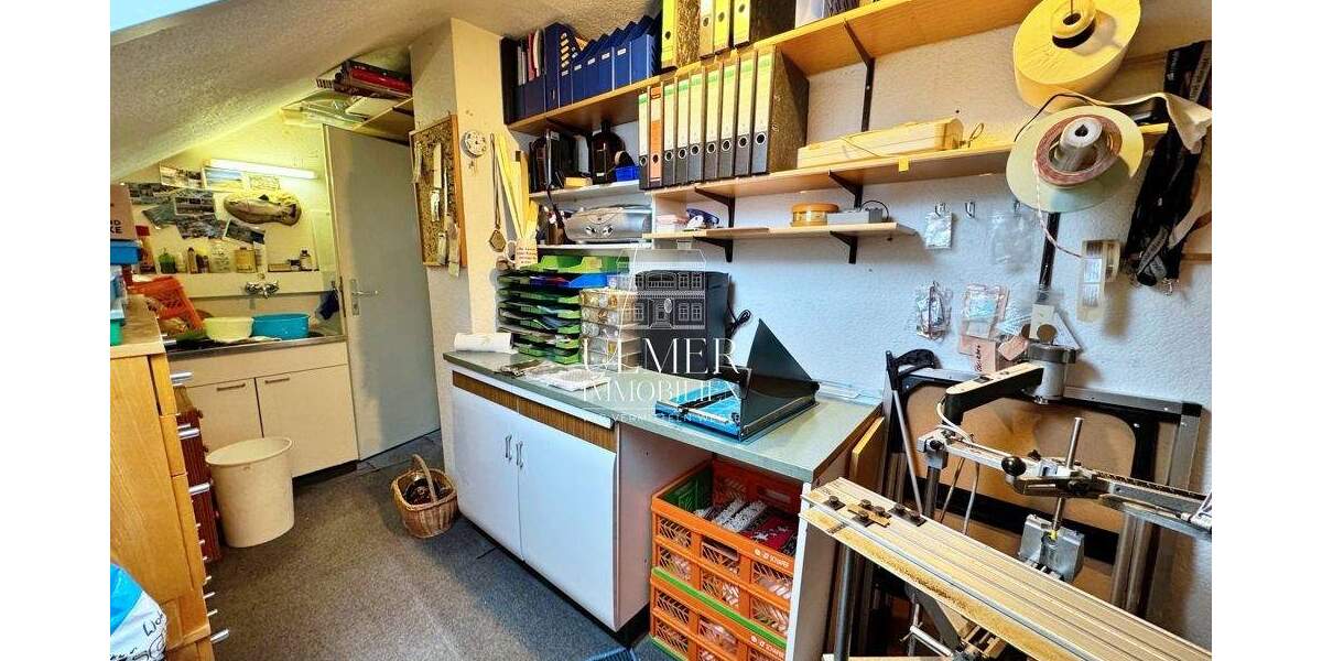 Einfamilienhaus Böblingen - 8 Zimmer, 154 m&sup2;, 660.000&euro; | Angebot:24814342