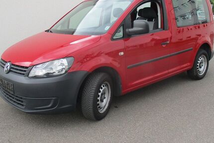VW Caddy 130.727 km 7.000 &euro; Esslingen 73734