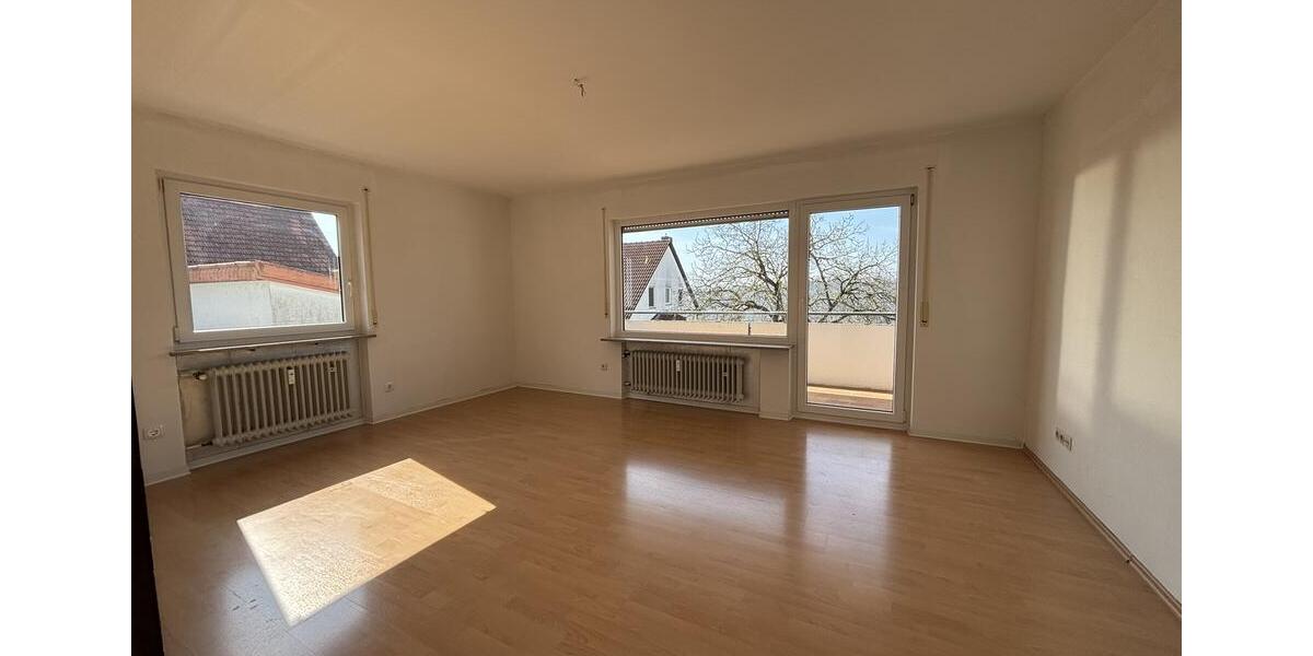 Etagenwohnung Ludwigsburg Hoheneck - 3 Zimmer, 79 m&sup2;, 790&euro; | Angebot:25852518