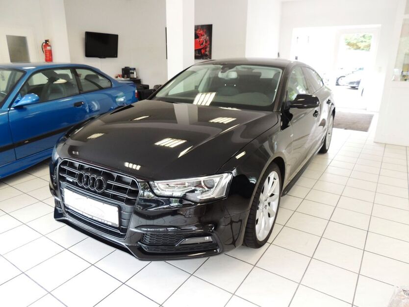 Audi A5 149.000 km 16.999 € Metzingen 72555
