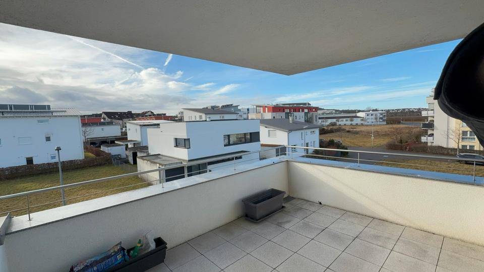 Dachgeschoßwohnung Leinfelden-Echterdingen Echterdingen - 4 Zimmer, 87 m&sup2;, 1.390&euro; | Angebot:25165026