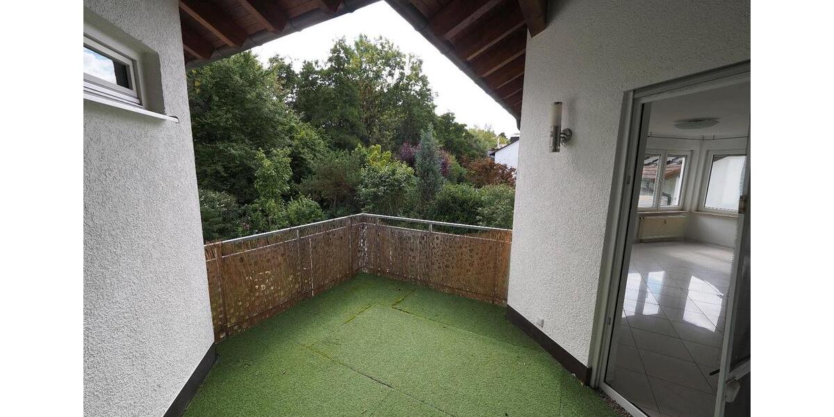 Etagenwohnung Herrenberg - 2.5 Zimmer, 69 m&sup2;, 960&euro; | Angebot:25957116