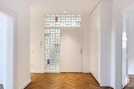 Wohnung Stuttgart West - 5 Zimmer, 140 m&sup2;, 2.450&euro; | Angebot:25837745