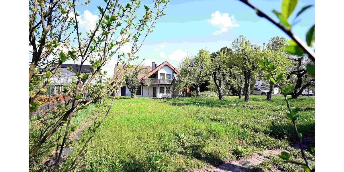 Großes Grundstück mit Potential und renovierungsbedürftigem Haus - Einfamilienhaus Vaihingen Enz Stadt Vaihingen | Angebot:26636280