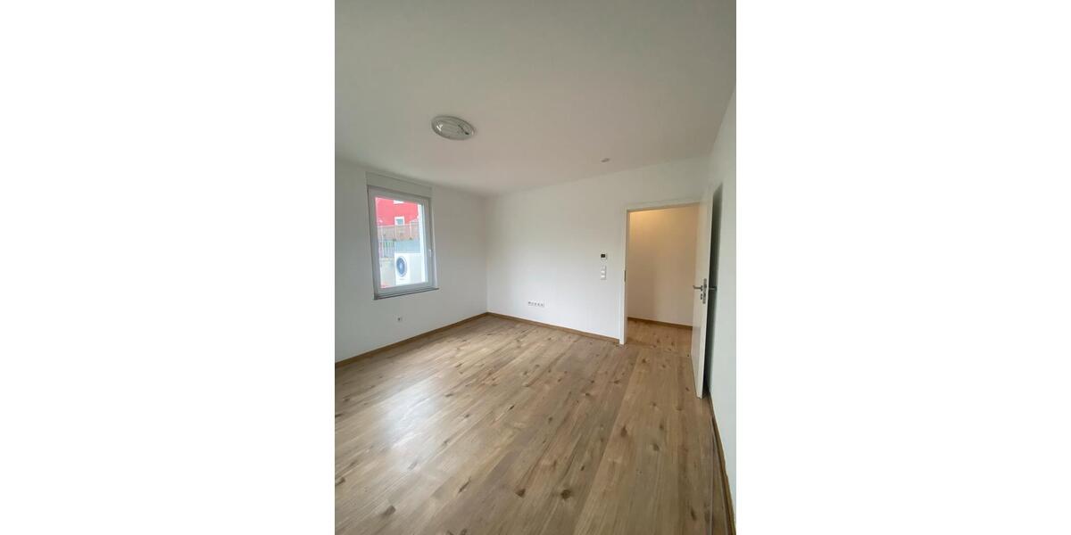 Erdgeschoßwohnung Reutlingen Altenburg - 2 Zimmer, 45 m&sup2;, 800&euro; | Angebot:26133497