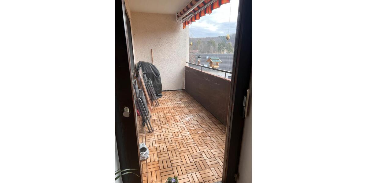 Etagenwohnung Renningen - 2.5 Zimmer, 72 m&sup2;, 1.180&euro; | Angebot:24741681