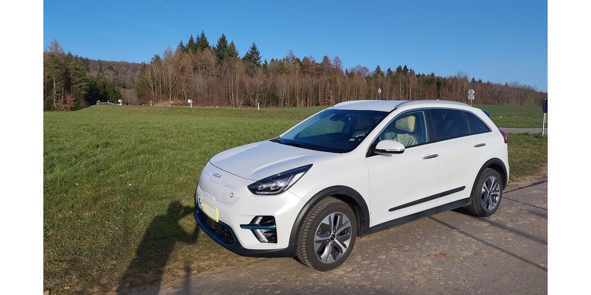 Kia Niro 76.000 km 16.966 &euro; Leinfelden-Echterdingen 70771