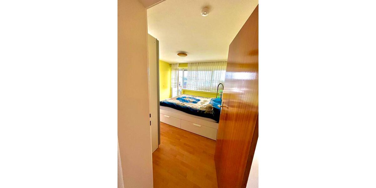 Etagenwohnung Sindelfingen Sindelfingen (Stadt) - 3 Zimmer, 98 m&sup2;, 1.300&euro; | Angebot:26415224