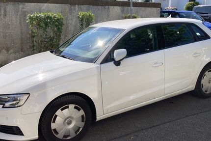 Audi A3 52.500 km 15.555 &euro; Böblingen 71034