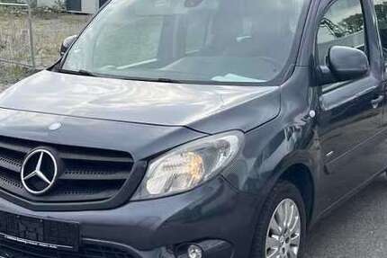 Mercedes-Benz Citan 185.000 km 7.990 € Waldenbuch 71111