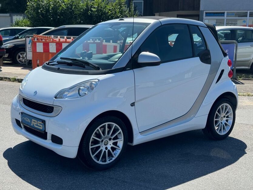 Smart ForTwo 100.000 km 5.250 € Wendlingen 73240