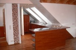 Hochwertige 2½-Zi. DG-Wohnung mit Westbalkon, EBK & Stellplatz - modernes Wohnen in gepflegter Hausgemeinschaft - Dachgeschoßwohnung Schönaich | Angebot:26945980