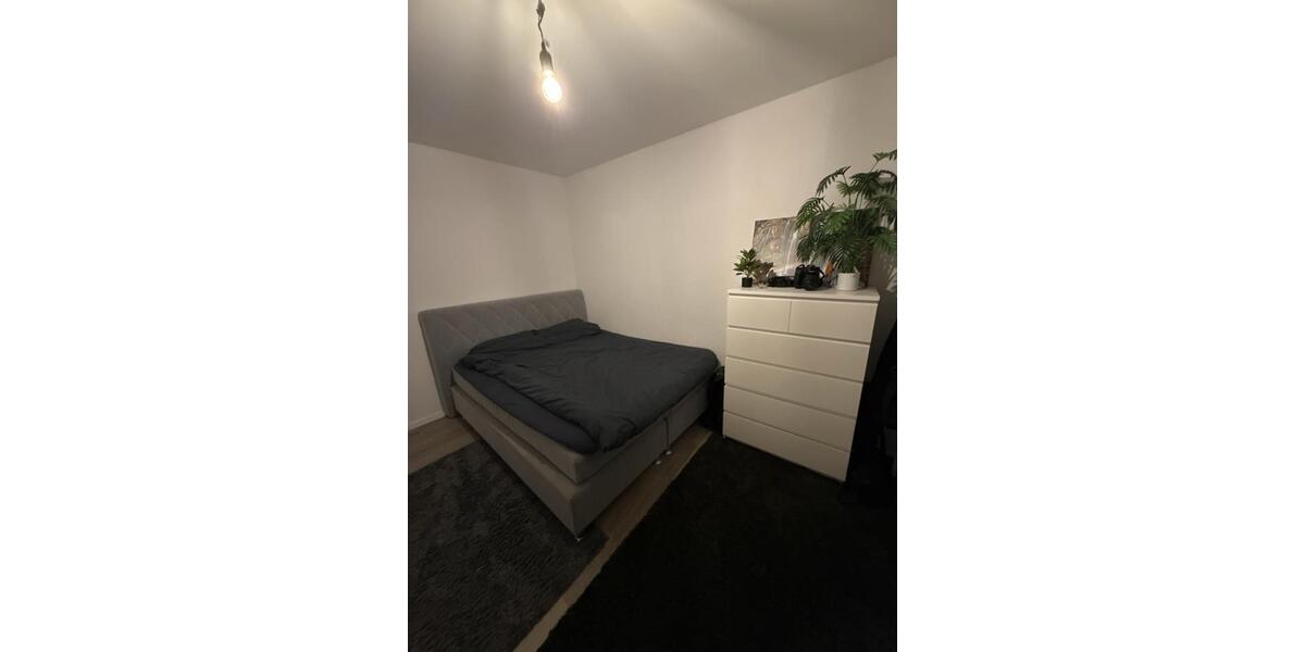 Etagenwohnung Kirchentellinsfurt - 4 Zimmer, 20 m&sup2;, 700&euro; | Angebot:24563638