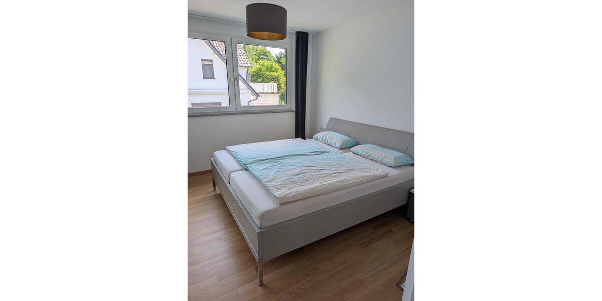 Etagenwohnung Sachsenheim - 4 Zimmer, 85 m&sup2;, 1.190&euro; | Angebot:26464809