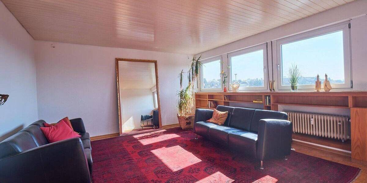 Etagenwohnung Esslingen Sulzgries - 4 Zimmer, 105 m&sup2;, 359.000&euro; | Angebot:26385749