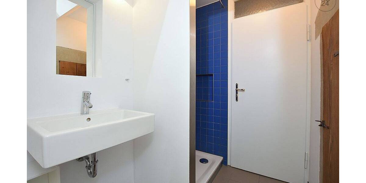Etagenwohnung Stuttgart Weilimdorf - 2 Zimmer, 60 m&sup2;, 1.600&euro; | Angebot:26643952