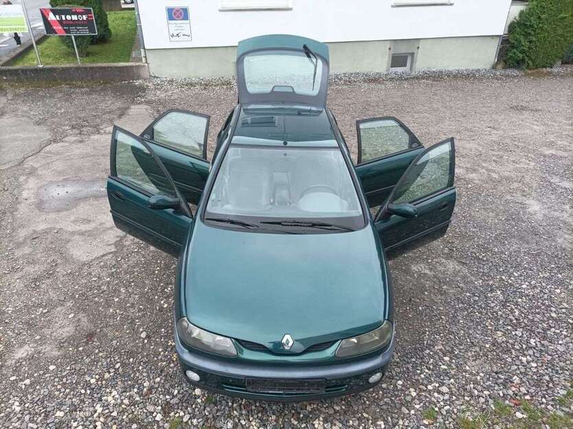 Renault Laguna 157.102 km 2.990 € Boeblingen 71032