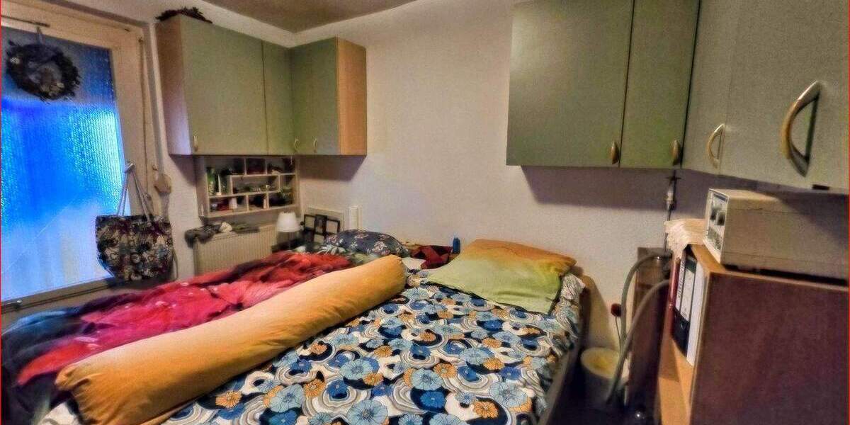 Etagenwohnung Pforzheim Oststadt - 4 Zimmer, 86 m&sup2;, 199.500&euro; | Angebot:25725639