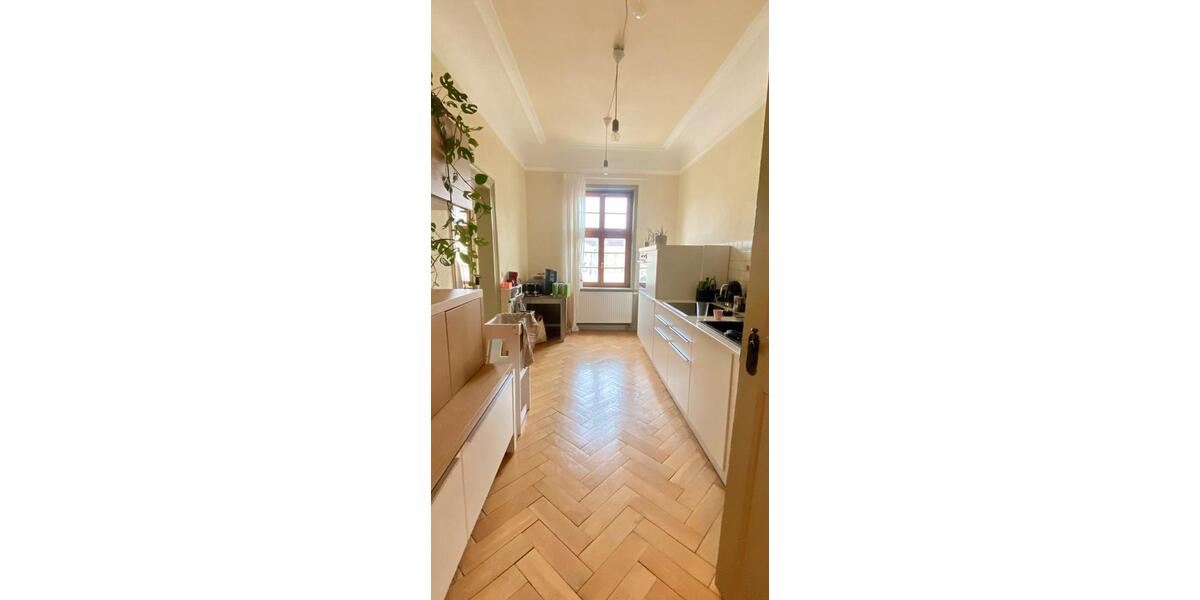 Etagenwohnung Ludwigsburg - 3 Zimmer, 125 m&sup2;, 1.390&euro; | Angebot:26261285