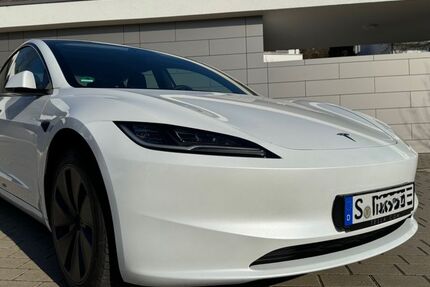 Tesla Model 3 17.300 km 34.495 &euro; Stuttgart 70599