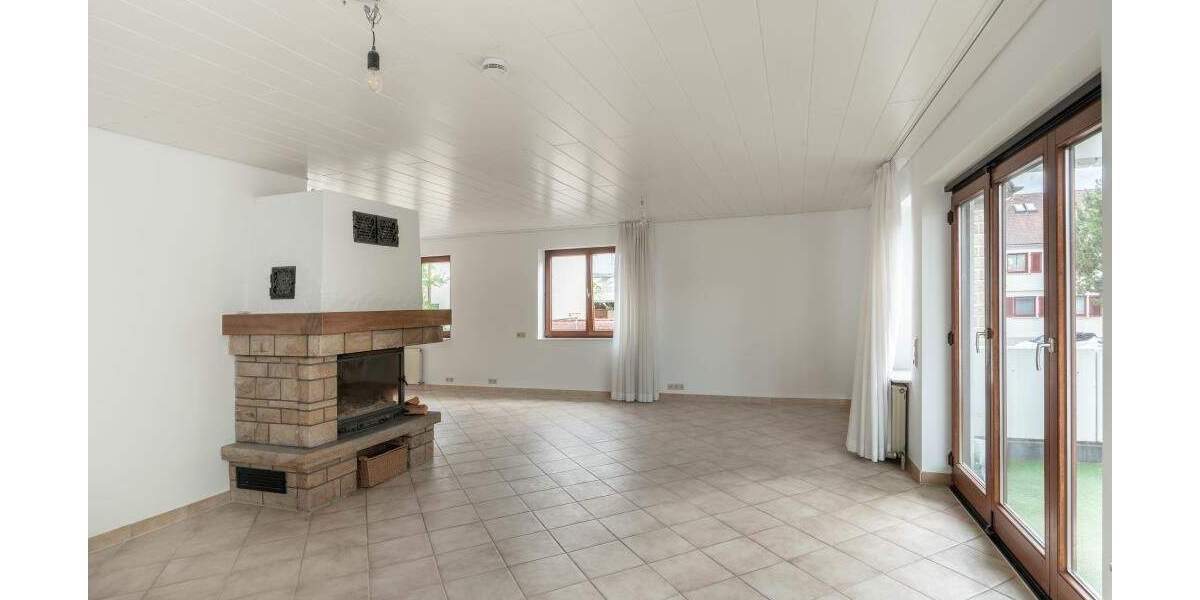 Etagenwohnung Fellbach - 5 Zimmer, 177 m&sup2;, 695.000&euro; | Angebot:21281857