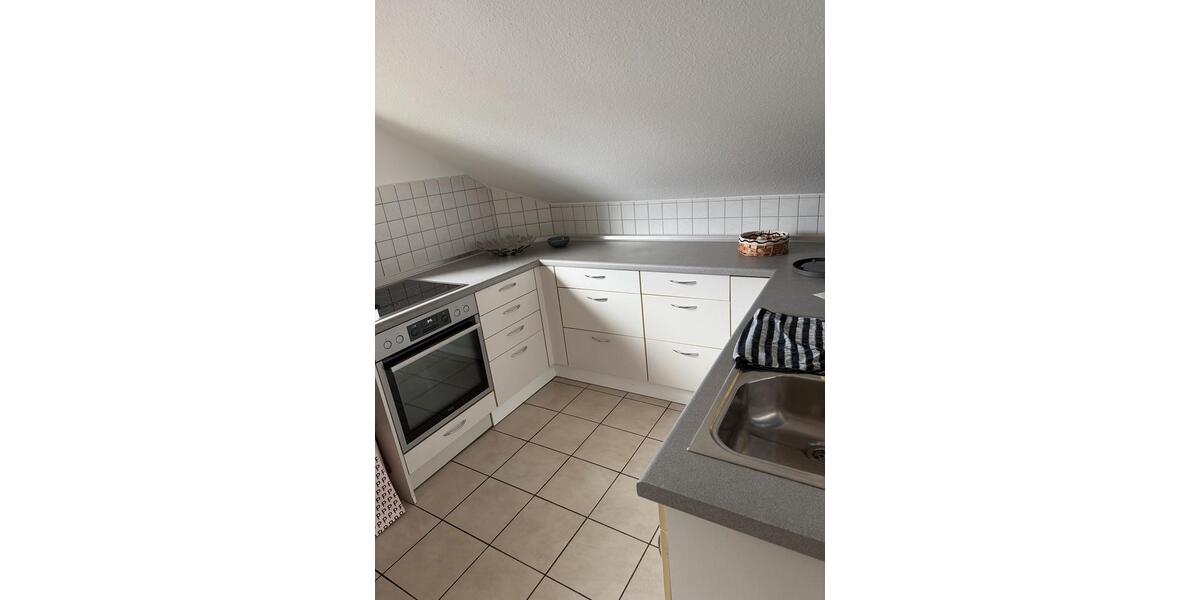 Etagenwohnung Leinfelden-Echterdingen Echterdingen - 3 Zimmer, 89 m&sup2;, 1.250&euro; | Angebot:27625070
