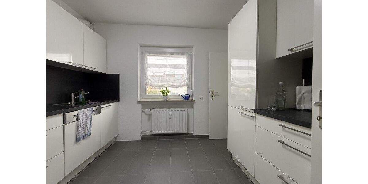 Mehrfamilienhaus, Wohnhaus Markgröningen - 1 Zimmer, 228 m&sup2;, 1.045.000&euro; | Angebot:24725801