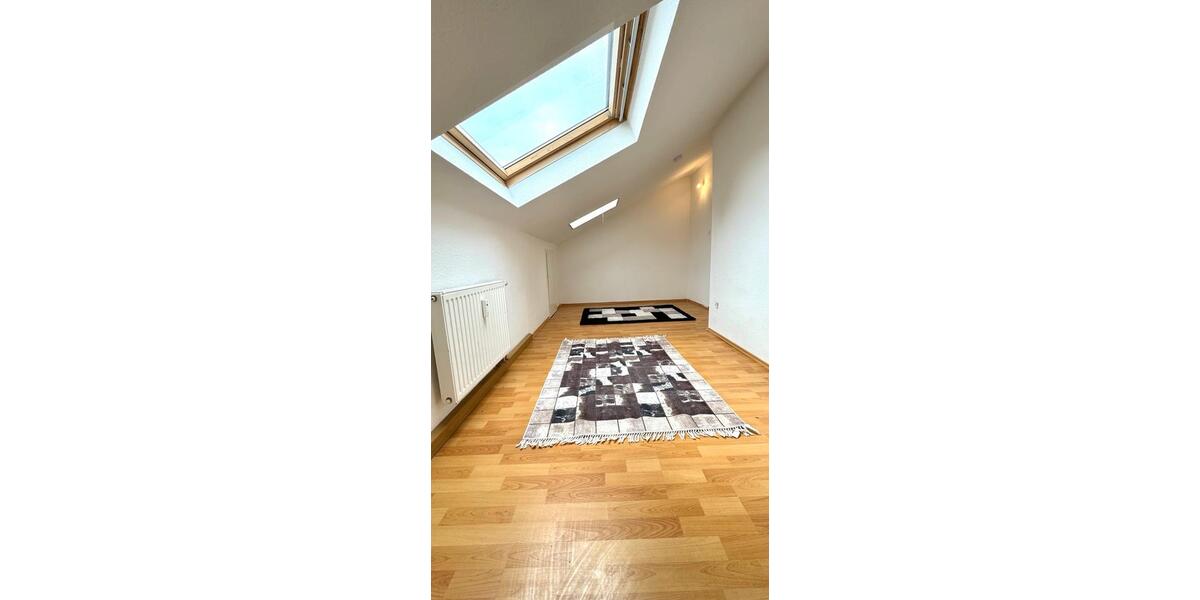 Dachgeschoßwohnung Fellbach Oeffingen - 2 Zimmer, 42 m&sup2;, 740&euro; | Angebot:25933800