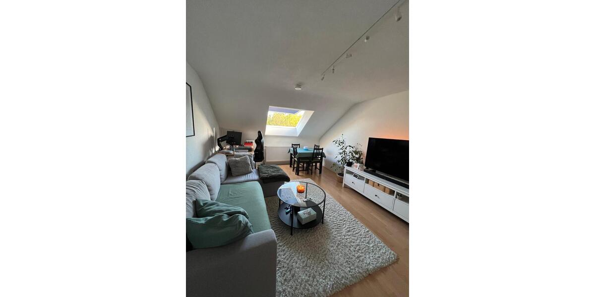 Dachgeschoßwohnung Pforzheim - 2 Zimmer, 53 m&sup2;, 630&euro; | Angebot:27611793