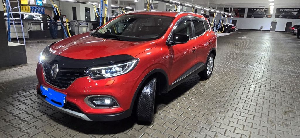 Renault Kadjar 64.000 km 18.000 € Stuttgart 70437