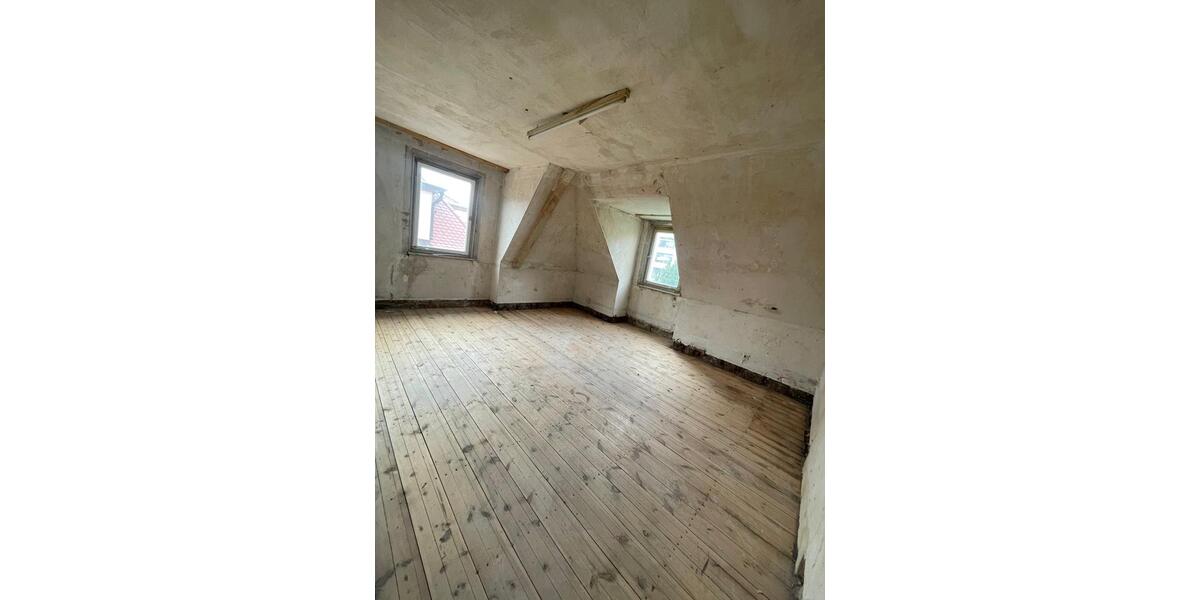 Etagenwohnung Kornwestheim - 3 Zimmer, 73 m&sup2;, 195.000&euro; | Angebot:26961622