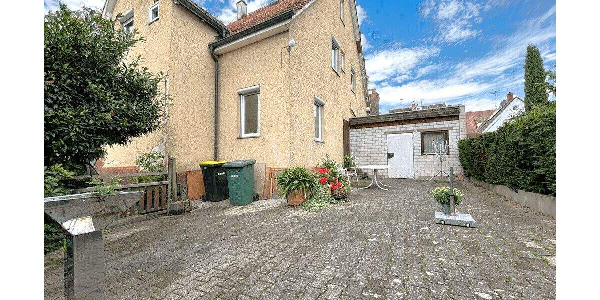 Sanierungsbedürftiges Einfamilienhaus in Neckarweihingen 6 zimmer