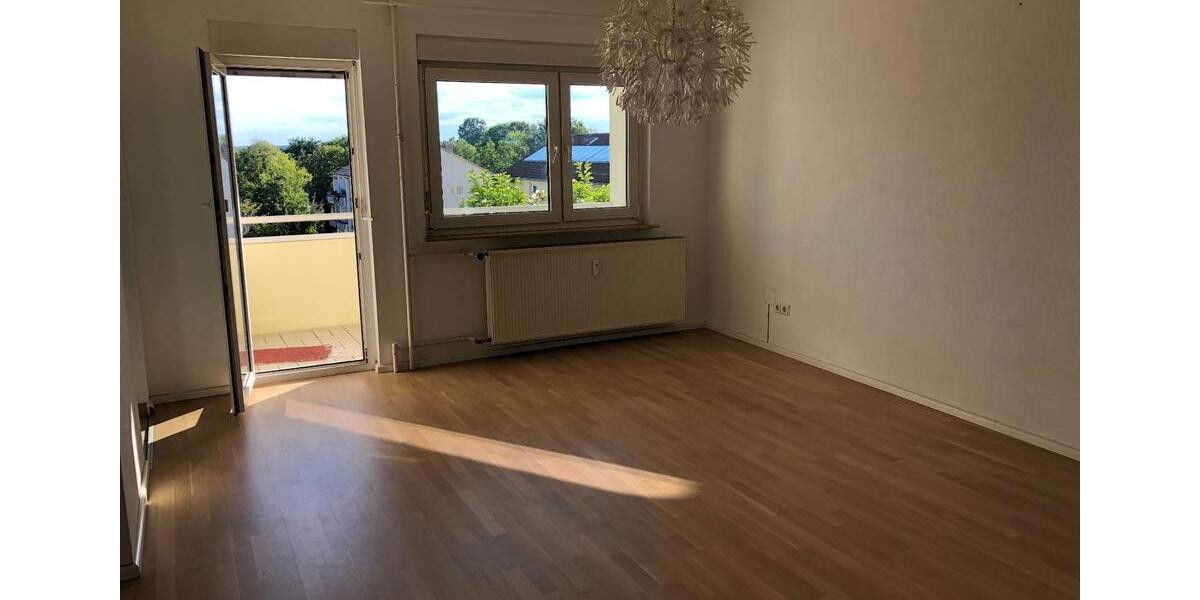 Etagenwohnung Stuttgart Degerloch - 3 Zimmer, 93 m&sup2;, 1.410&euro; | Angebot:26167390