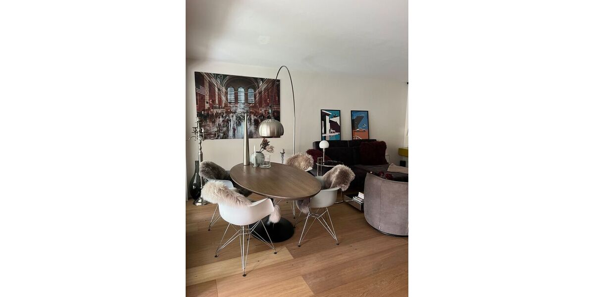 Exklusiv möbilierte 2-Zimmer-Erdgeschosswohnung mit Garten und Balkon - Appartement Stuttgart Berg | Angebot:27121143