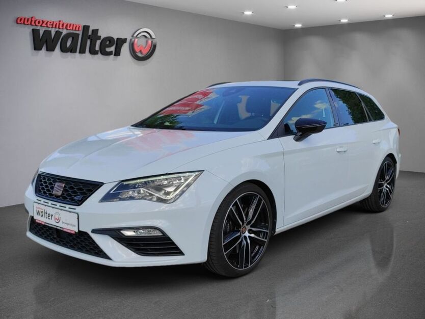 Seat Leon 49.300 km 26.490 € Pforzheim 75177