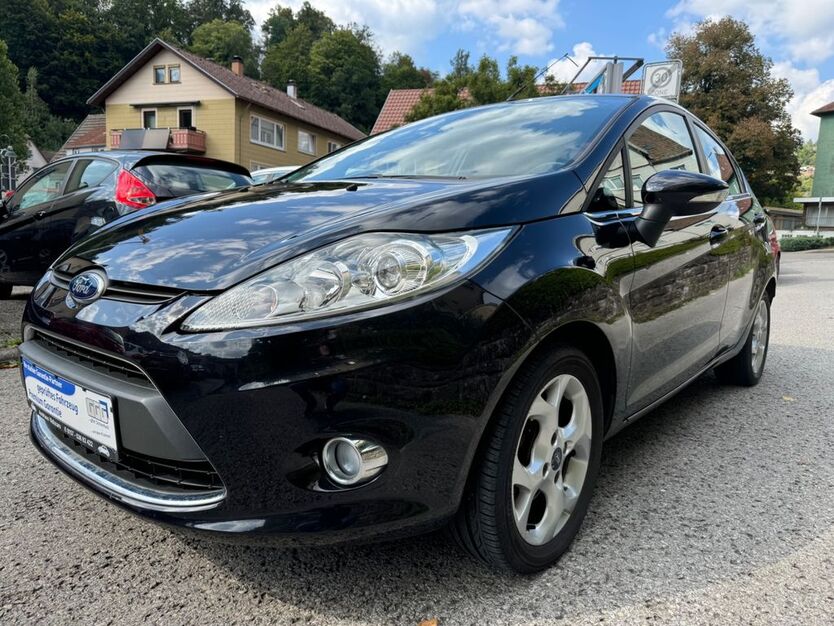 Ford Fiesta 103.352 km 6.995 € Altensteig 72213