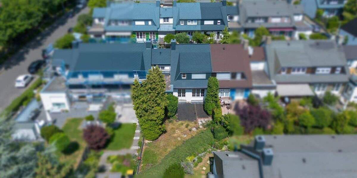 Reihenmittelhaus Reutlingen Römerschanze - 469.000&euro; | Angebot:24388227