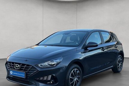 Hyundai i30 85.835 km 12.480 &euro; Esslingen 73730