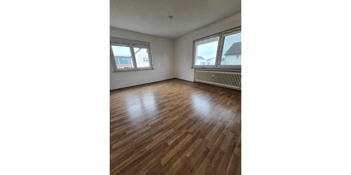 Mehrfamilienhaus, Wohnhaus Ehningen - 10.5 Zimmer, 205 m&sup2;, 1.069.000&euro; | Angebot:26490411