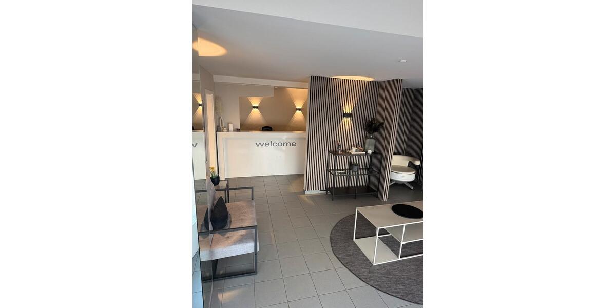 Gewerbefläche Stuttgart-Vaihingen-Rohr-97qm, S-Bahn, Parkplätze zimmer