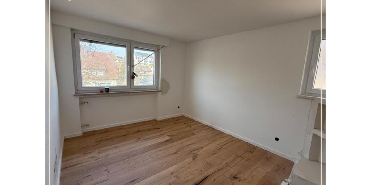 Etagenwohnung Ludwigsburg Hoheneck - 4 Zimmer, 100 m&sup2;, 1.440&euro; | Angebot:25870530