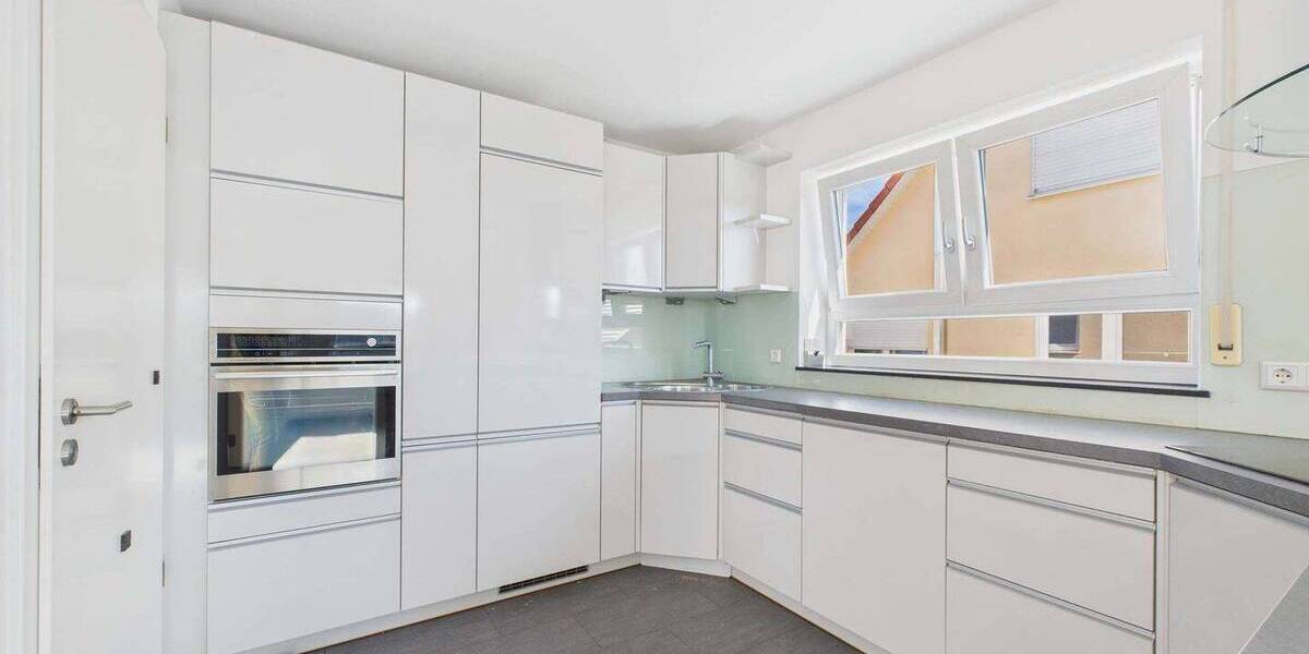Etagenwohnung Ludwigsburg Oßweil - 4 Zimmer, 157 m&sup2;, 825.000&euro; | Angebot:26765225