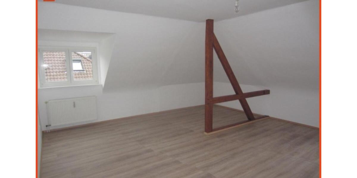 Dachgeschoßwohnung Pforzheim - 3 Zimmer, 95 m&sup2;, 209.000&euro; | Angebot:25570786