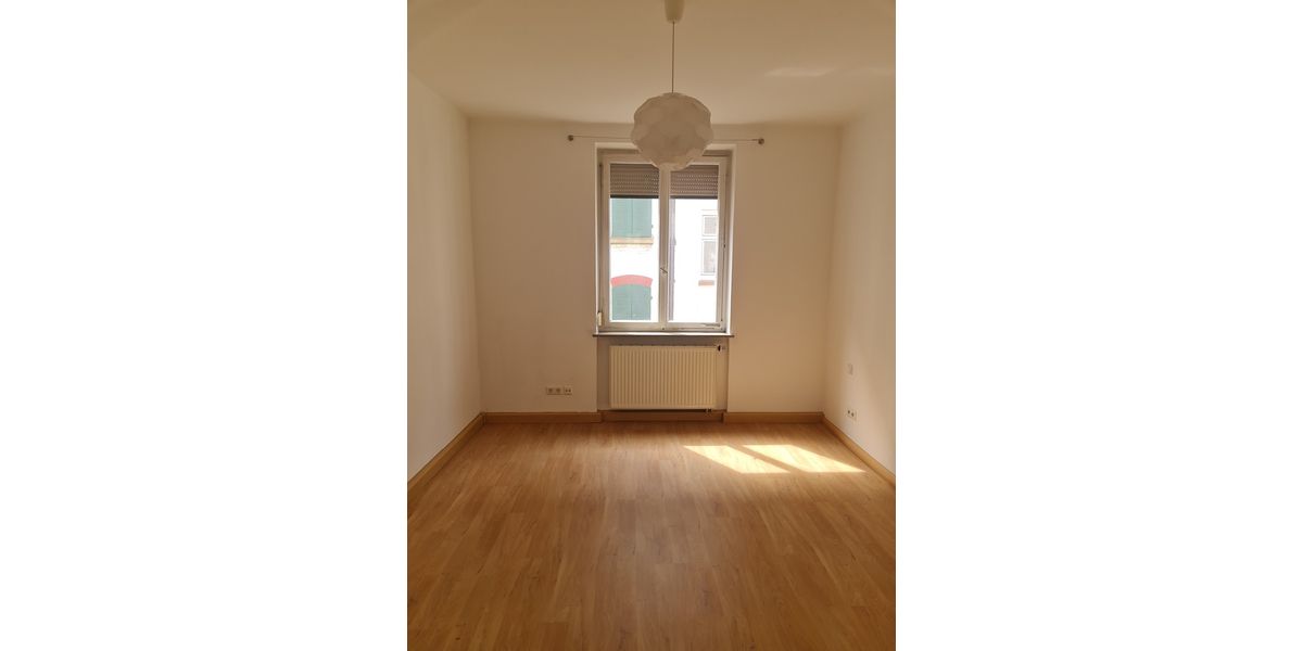 Gepflegtes 6-FH in ruhiger Lage, Nähe Zentrum Stuttgart-Bad Cannstatt - Rendite ca. 4 % netto - Mehrfamilienhaus, Wohnhaus Stuttgart / Bad Cannstatt Bad Cannstatt (Stadtbezirk) | Angebot:26888799